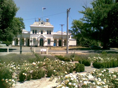 Clunes Town Hall and Court